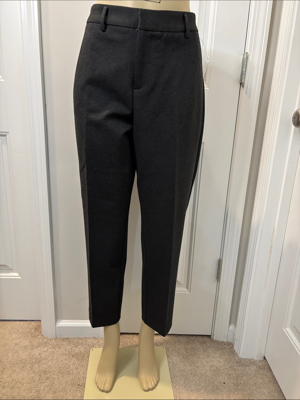 Vince Camuto Charcoal Cropped Tapered Trousers Size 14 New With Tags